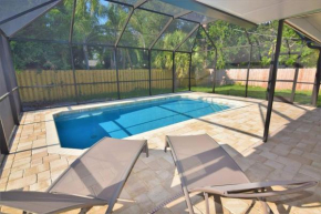 New England 3bd 2bt Home Heated Pool Close to Siesta